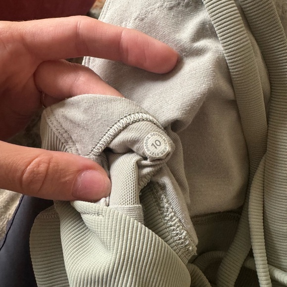 Lululemon Energy High Neck Longline Tough Bra - Picture 3 of 3